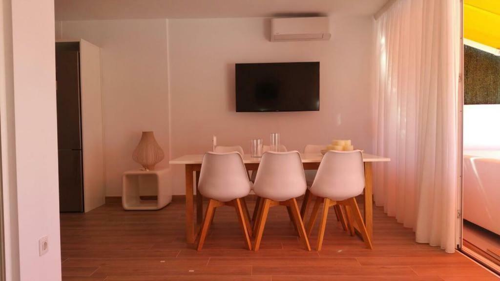 Beachfront Los Cristianos Διαμέρισμα Arona  Εξωτερικό φωτογραφία