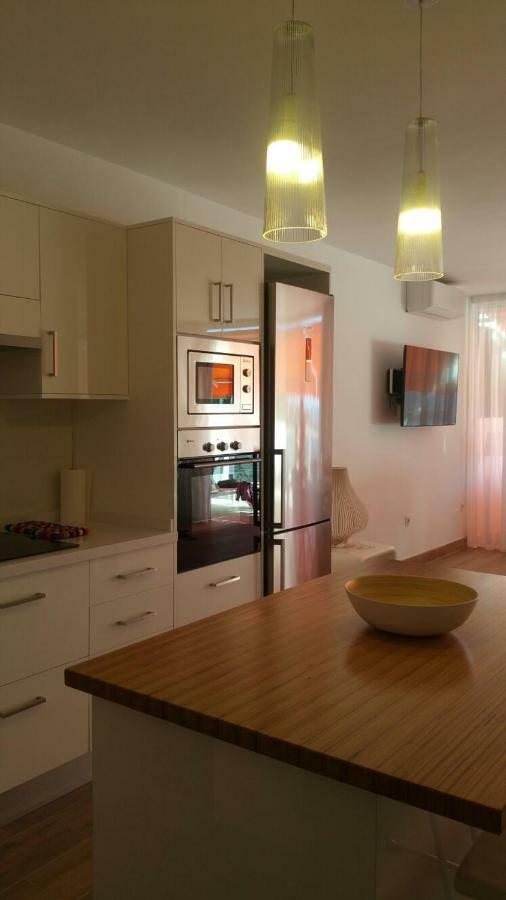 Beachfront Los Cristianos Διαμέρισμα Arona  Εξωτερικό φωτογραφία