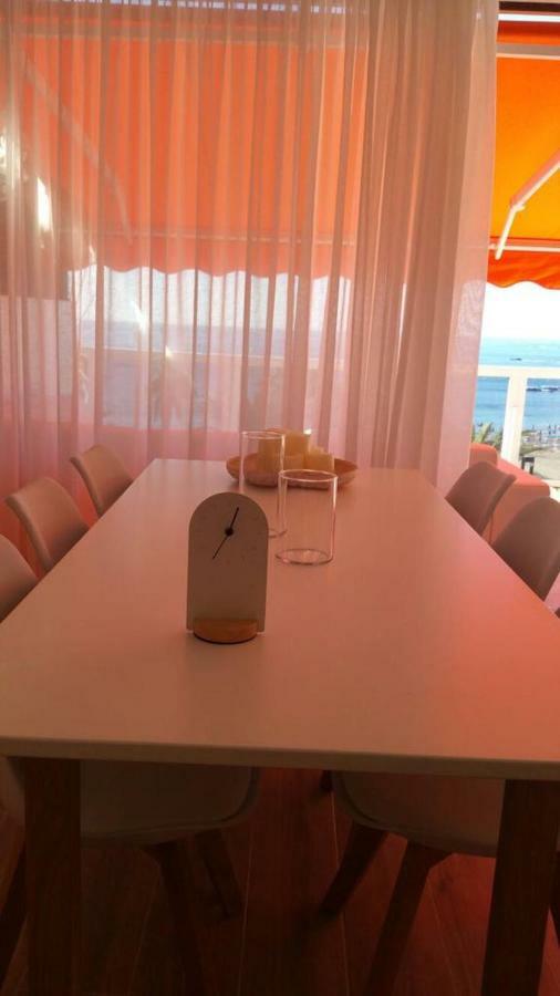 Beachfront Los Cristianos Διαμέρισμα Arona  Εξωτερικό φωτογραφία